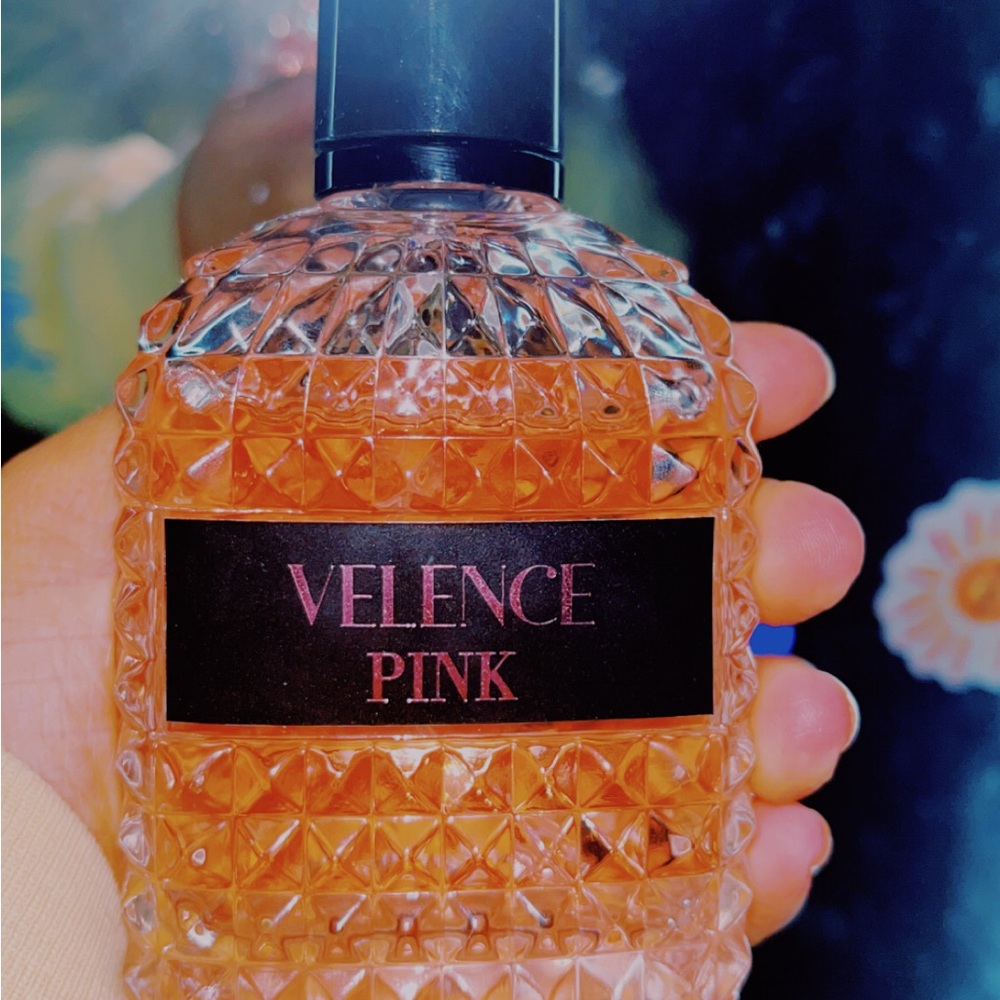 Velence Pink Perfume Bottle